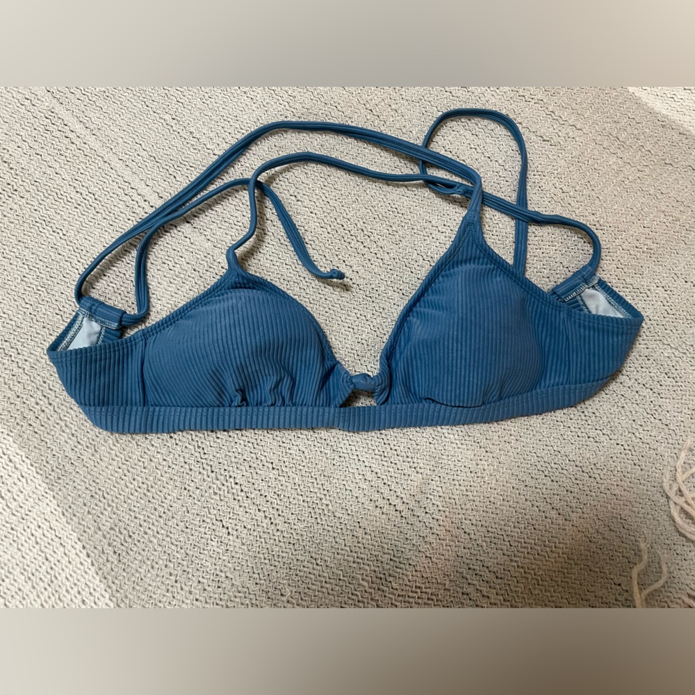 Adore me triangle bikini top